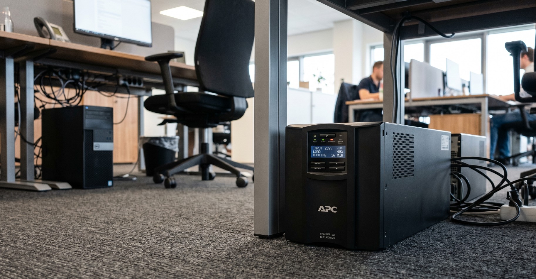 Rodzaje zasilaczy UPS – poznaj różnice i wybierz najlepszą ochronę dla swoich urządzeń